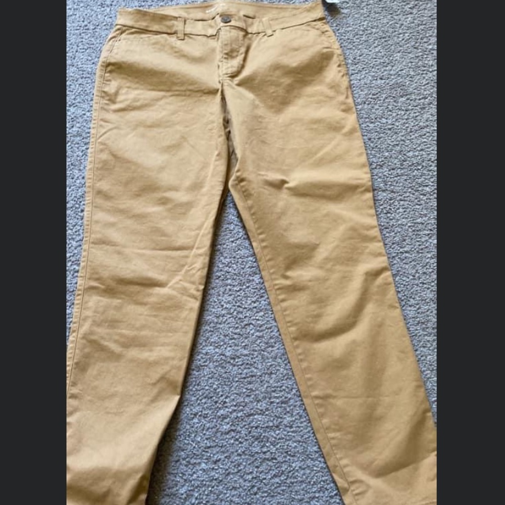 Khaki Old Navy skinny dress pants